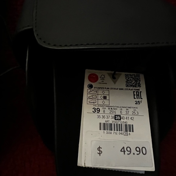 Zara - Picture 4 of 4